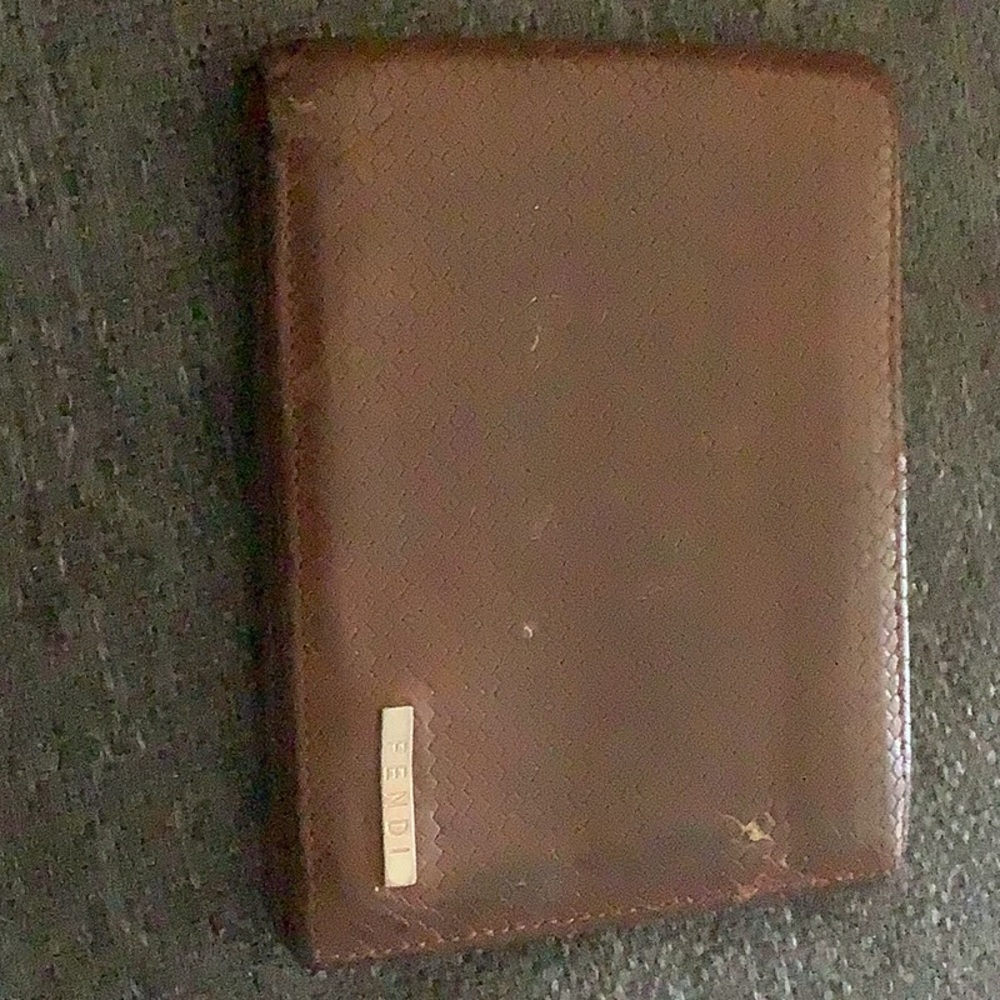 Vintage FENDI leather billfold